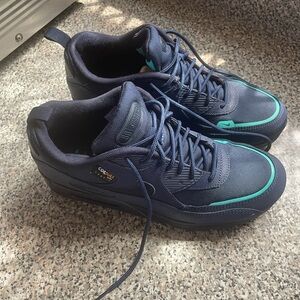 Nike Athletic Shoes - Dark Blue and Aqua